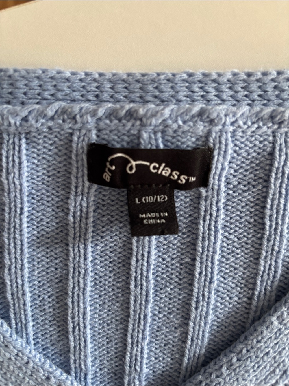 2 Ribbed V-Neck Button Cardigan - Light Blue & Beige - Picture 7 of 10